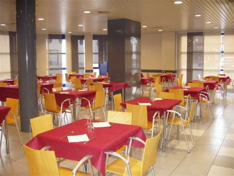 Iraipe Logrono Hotel المظهر الخارجي الصورة