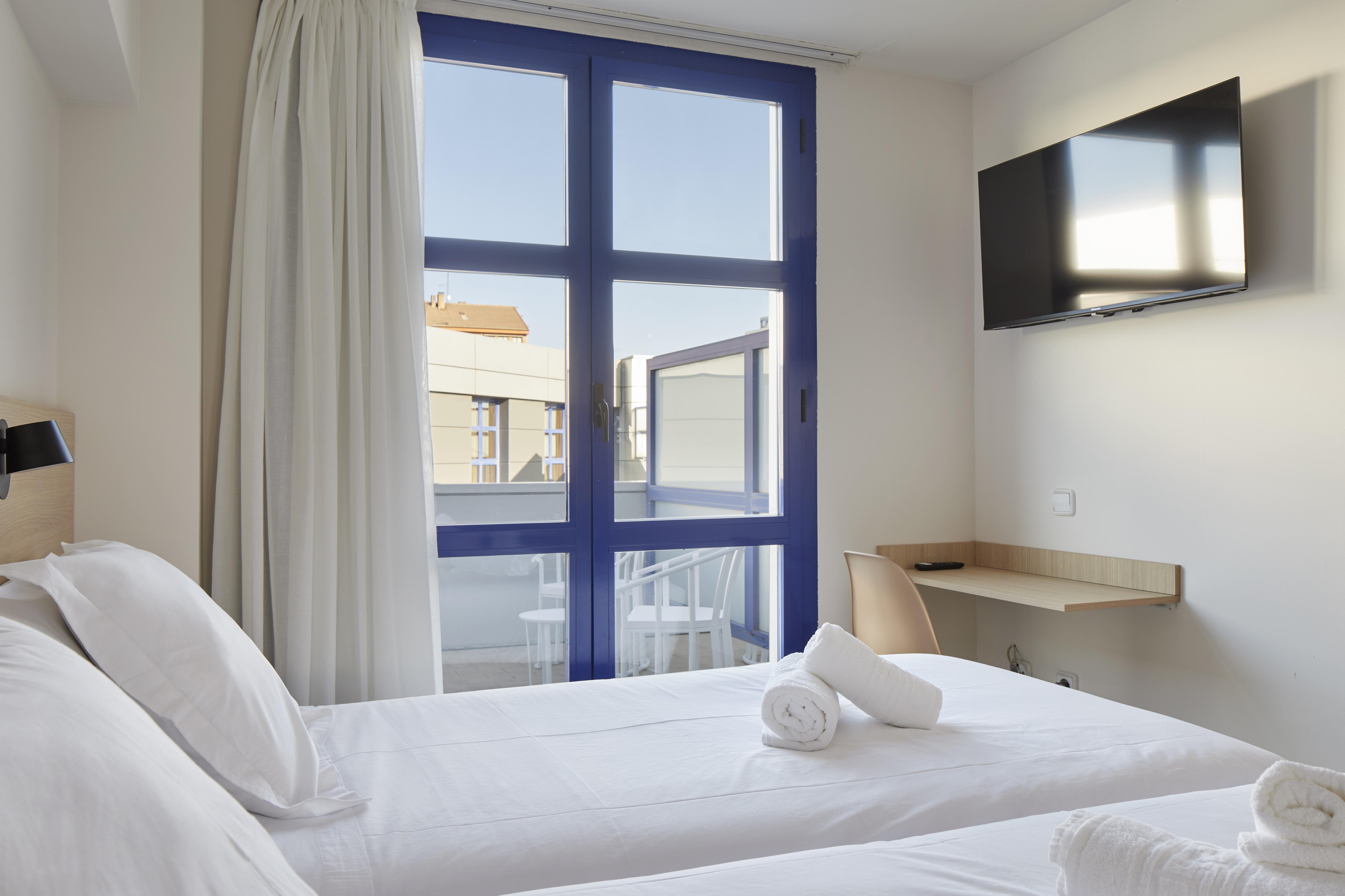 Iraipe Logrono Hotel المظهر الخارجي الصورة
