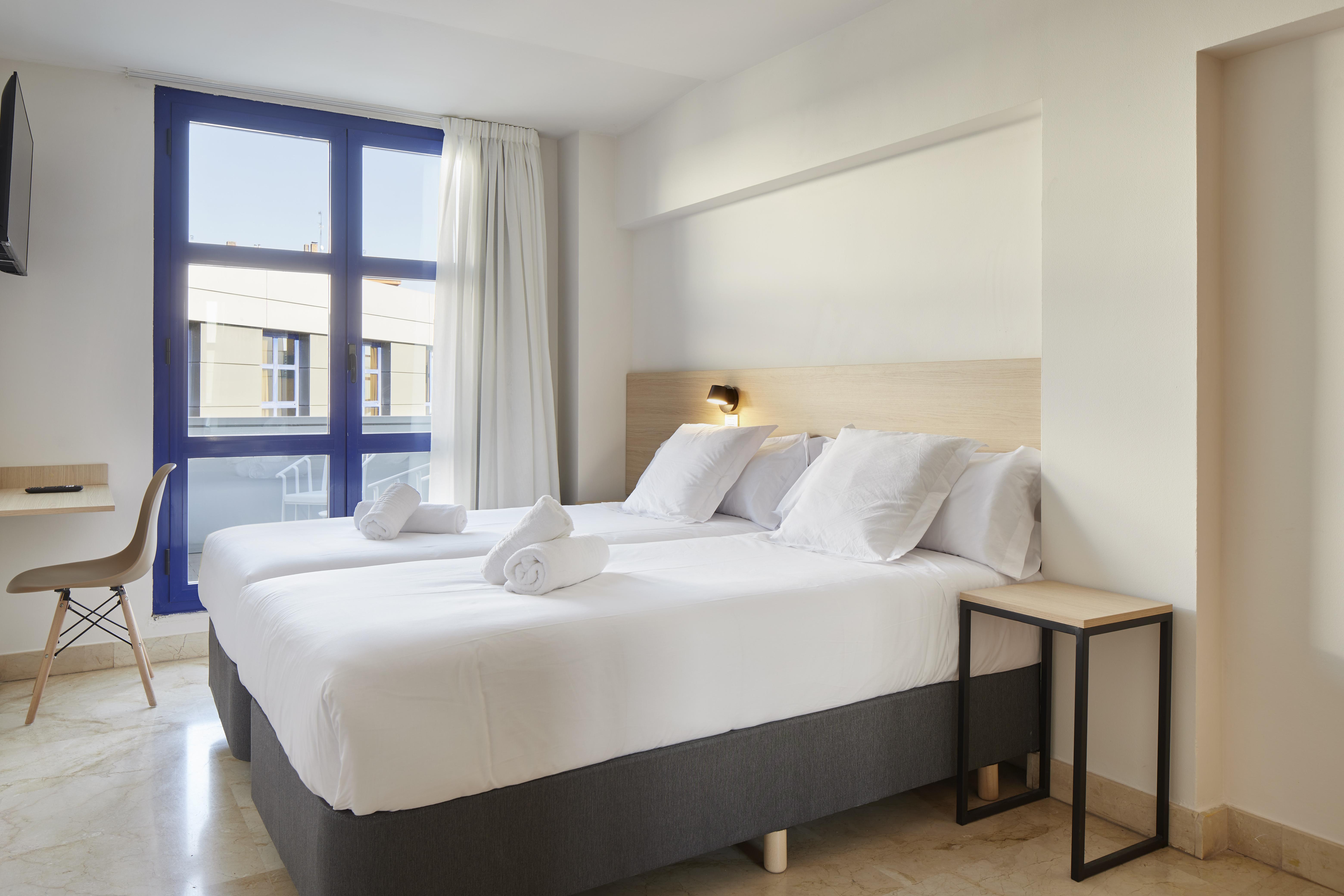 Iraipe Logrono Hotel المظهر الخارجي الصورة