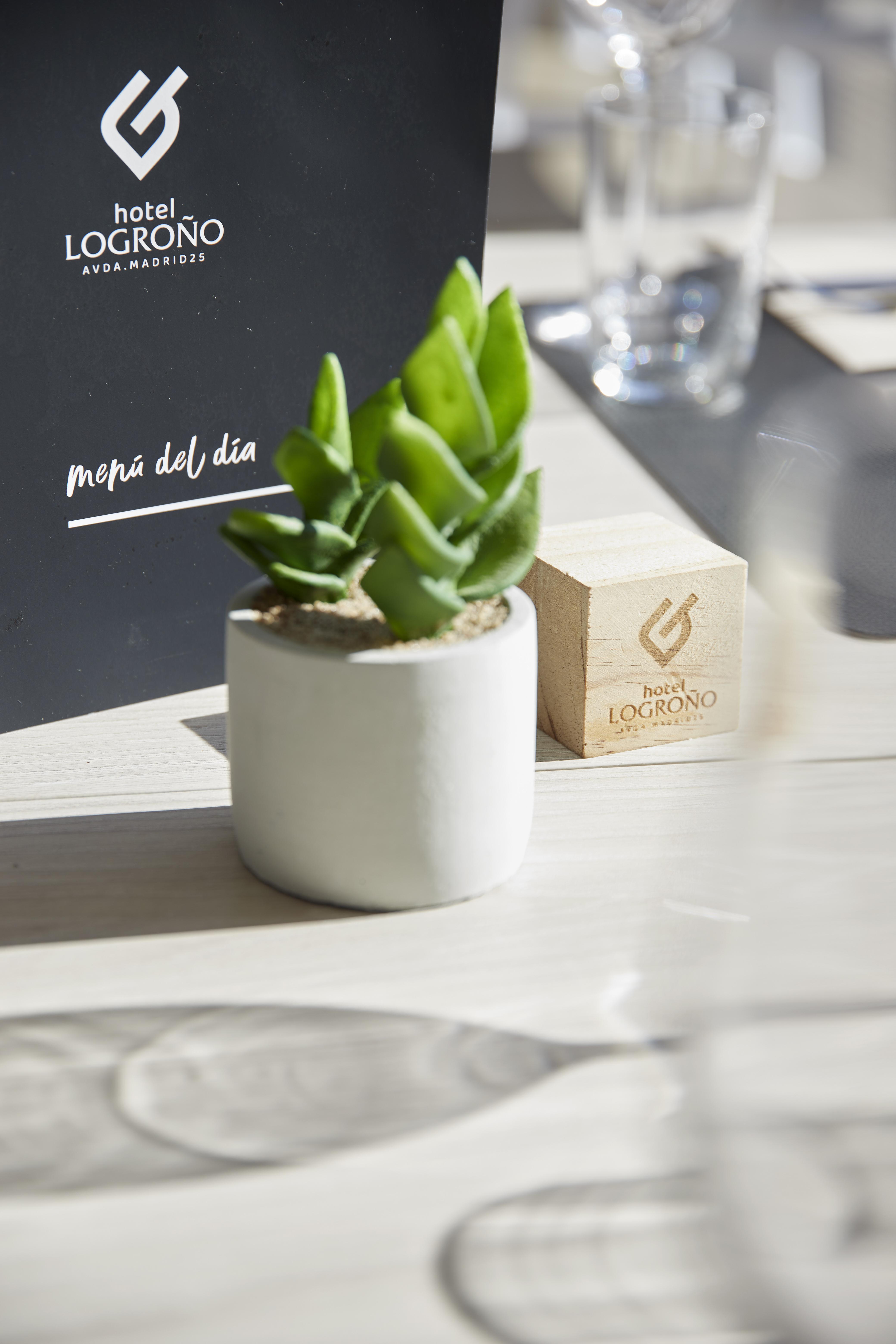 Iraipe Logrono Hotel المظهر الخارجي الصورة