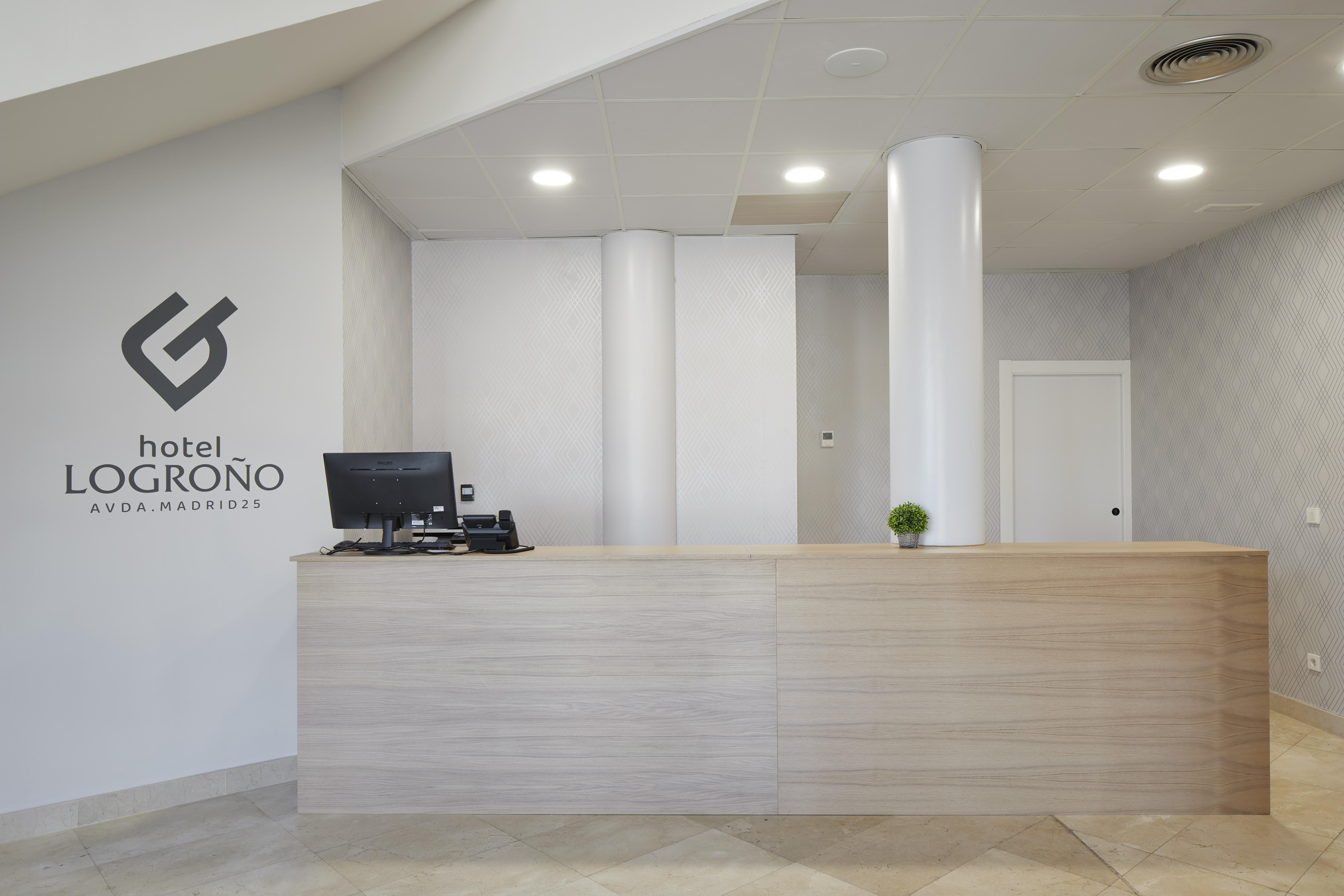 Iraipe Logrono Hotel المظهر الخارجي الصورة