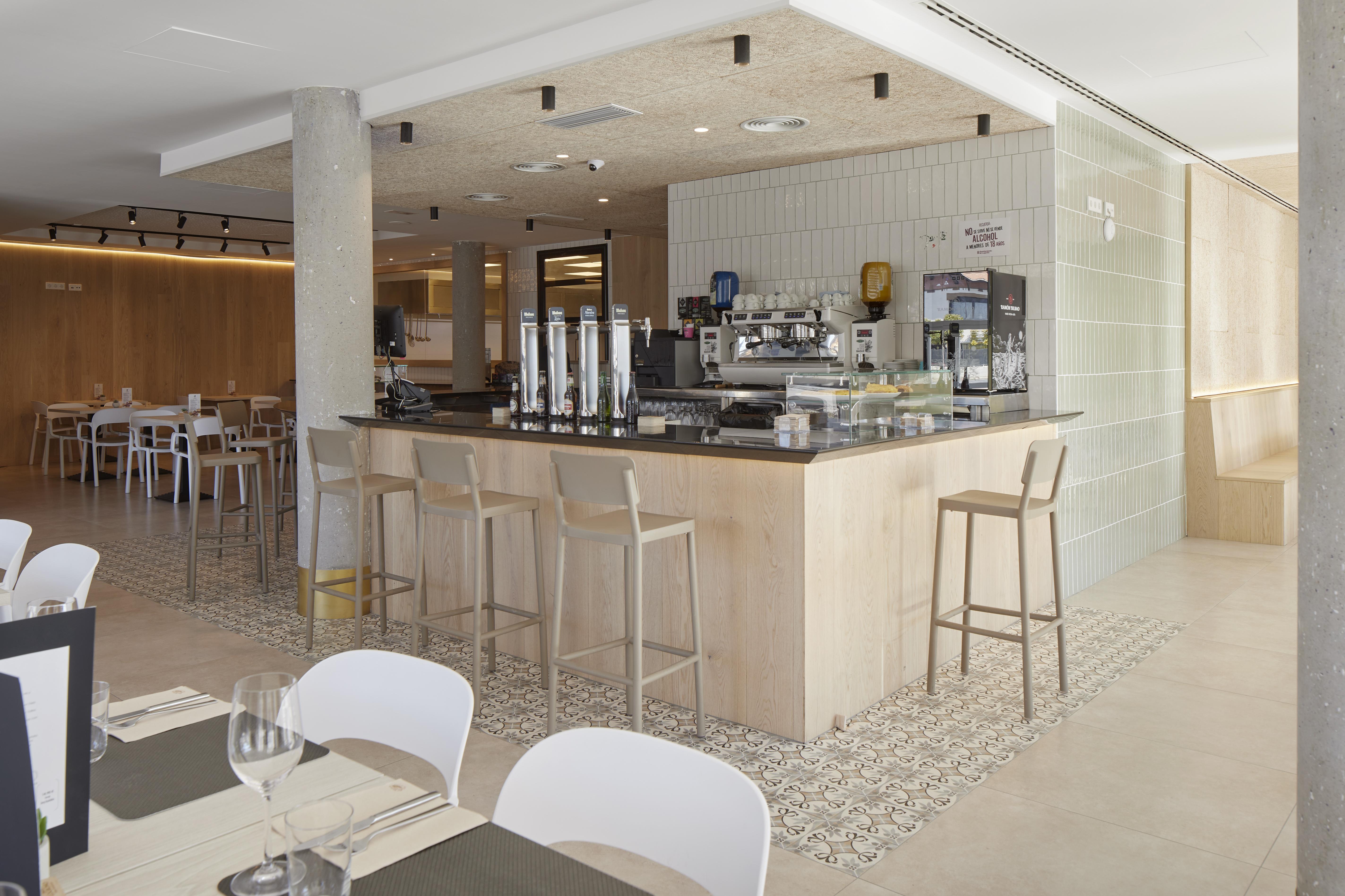 Iraipe Logrono Hotel المظهر الخارجي الصورة