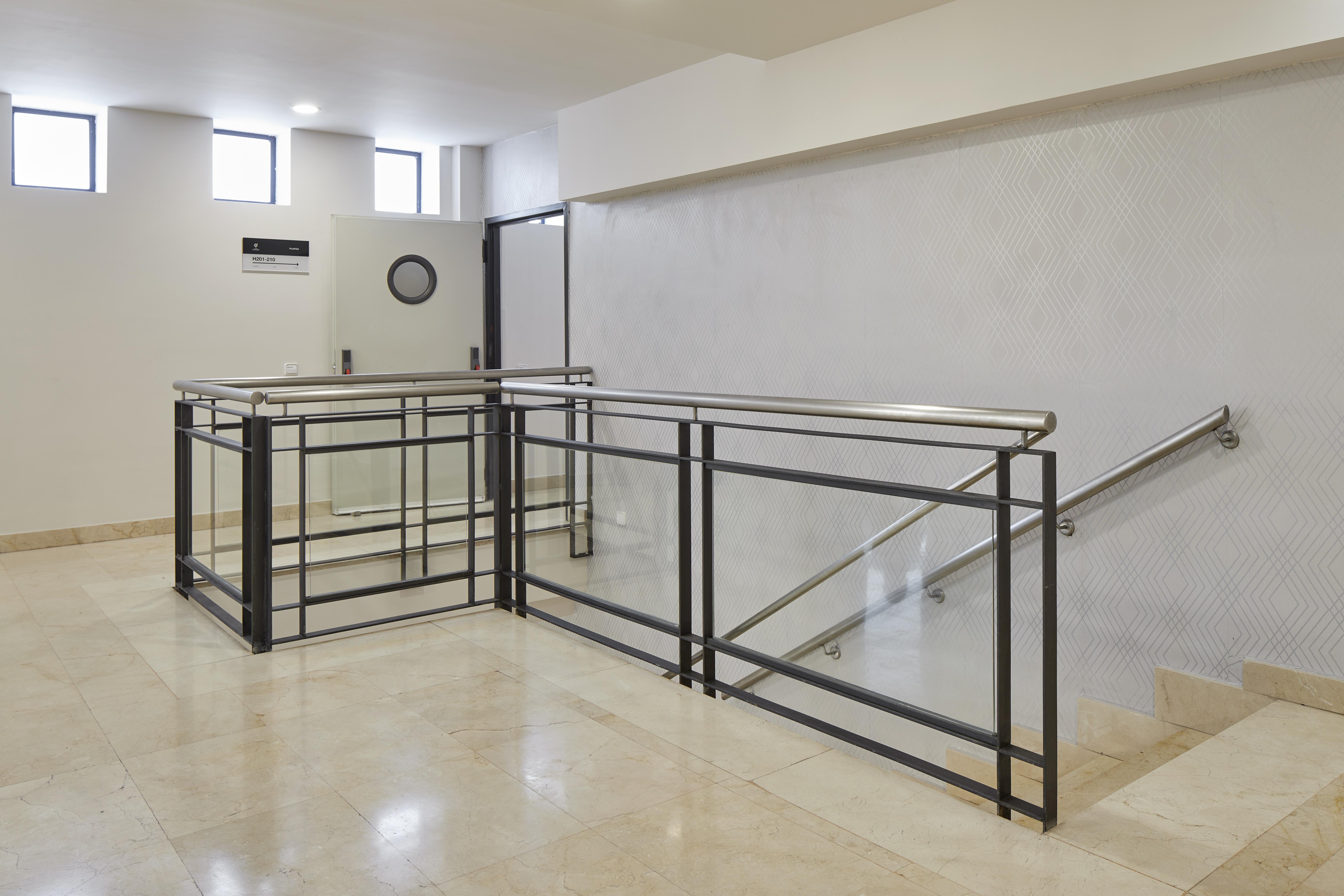 Iraipe Logrono Hotel المظهر الخارجي الصورة