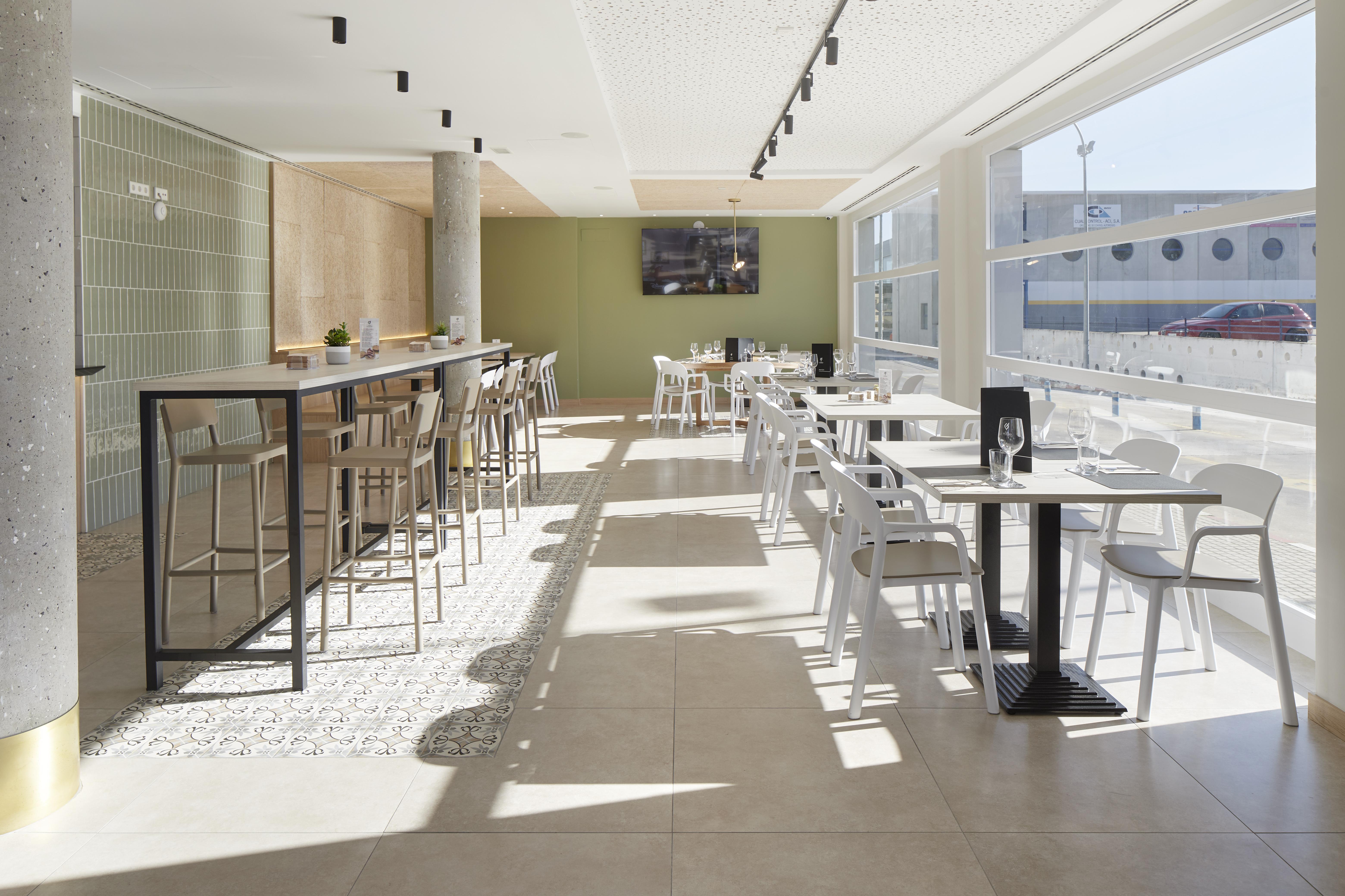 Iraipe Logrono Hotel المظهر الخارجي الصورة