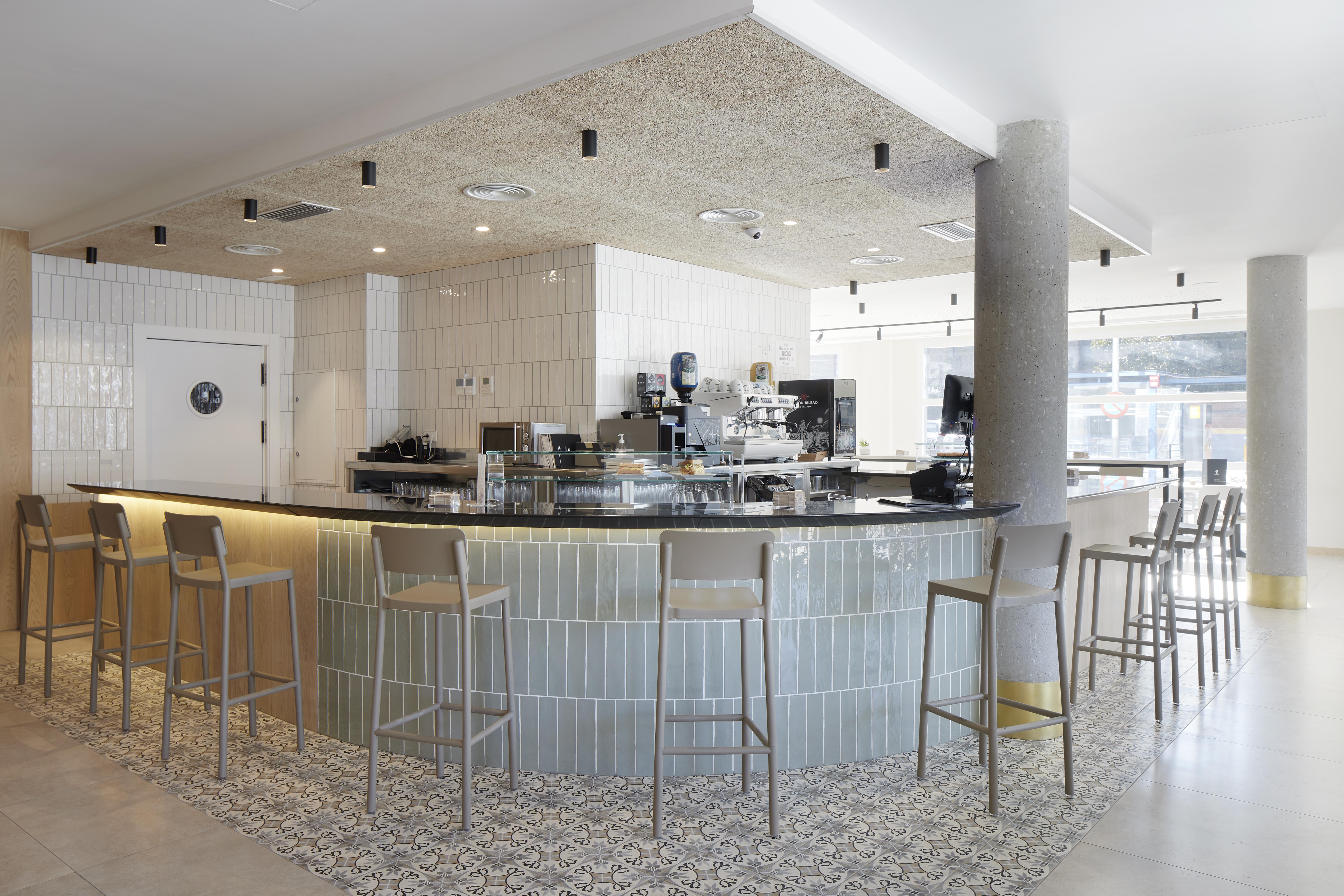 Iraipe Logrono Hotel المظهر الخارجي الصورة