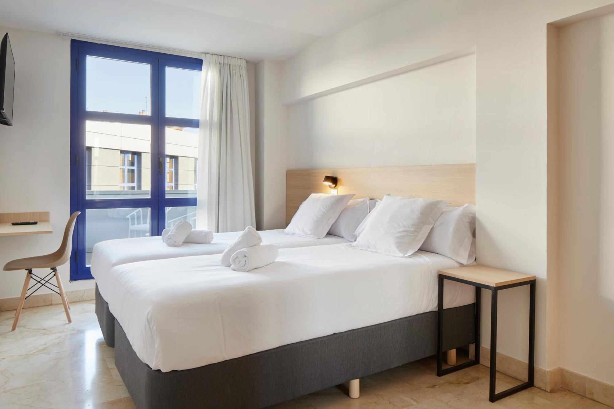 Iraipe Logrono Hotel المظهر الخارجي الصورة